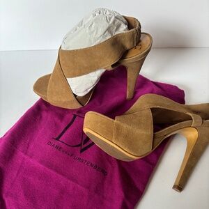 Diane Von Furstenberg Suede heels Size 7